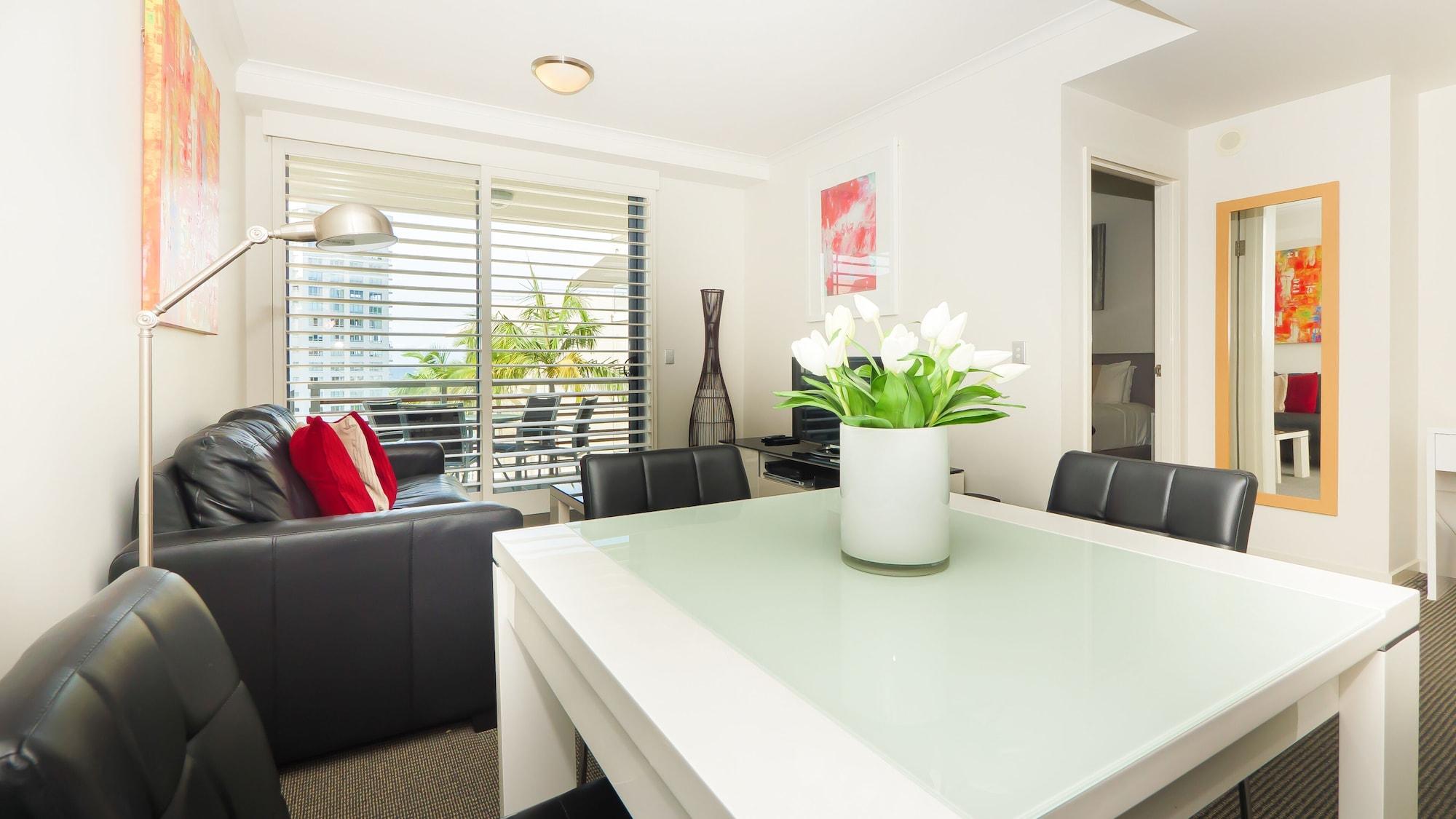 Swell Burleigh Heads Resort 4*